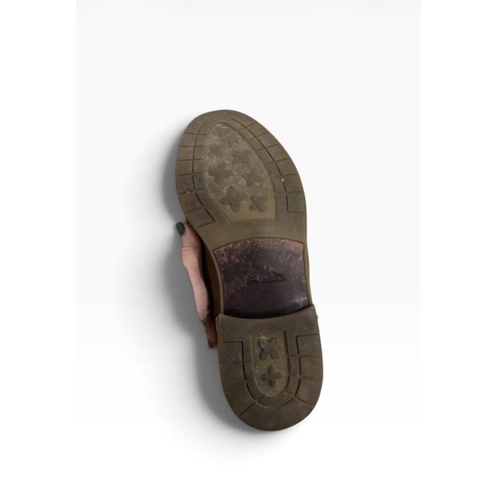 Clarks Mens Brown Leather Chelsea Boots Pull On Ankle US 10.5M Distressed Grunge - Picture 2 of 6